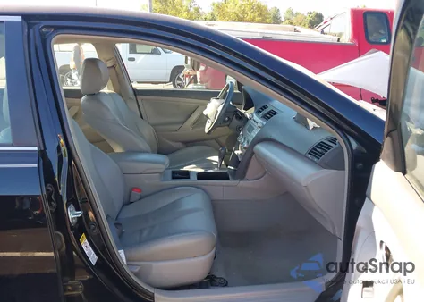 2009 Toyota Camry Se/Le/Xle z USA, uszkodzony, nr VIN 4T4BE46K59R048143